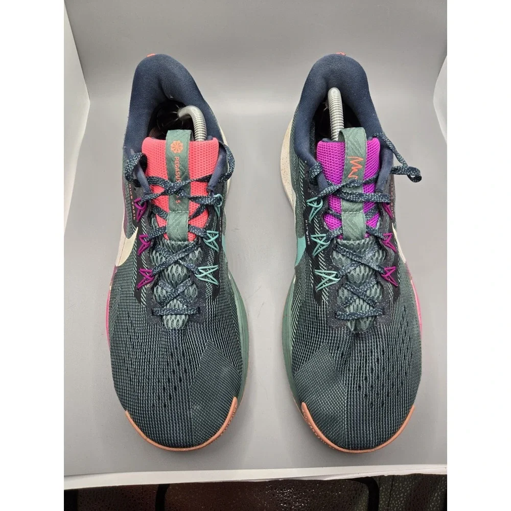 Nike Pegasus Trail 5 Vivid Grape Green Frost Sneakers Mens Size 11 DV3864-401